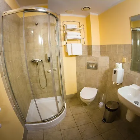Hotel Folwark 3*
